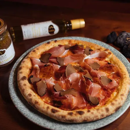 Apartma Casa Della Pizza - Parking Included شقة *