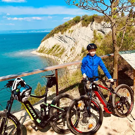 Apartma Casa Della Pizza - Parking Included Izola