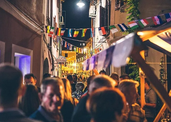 Apartma Casa Della Pizza - Parking Included Apartamento